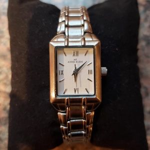 ANNE KLEIN LADIES WOMENS WATCH SWISS MOVEMENT